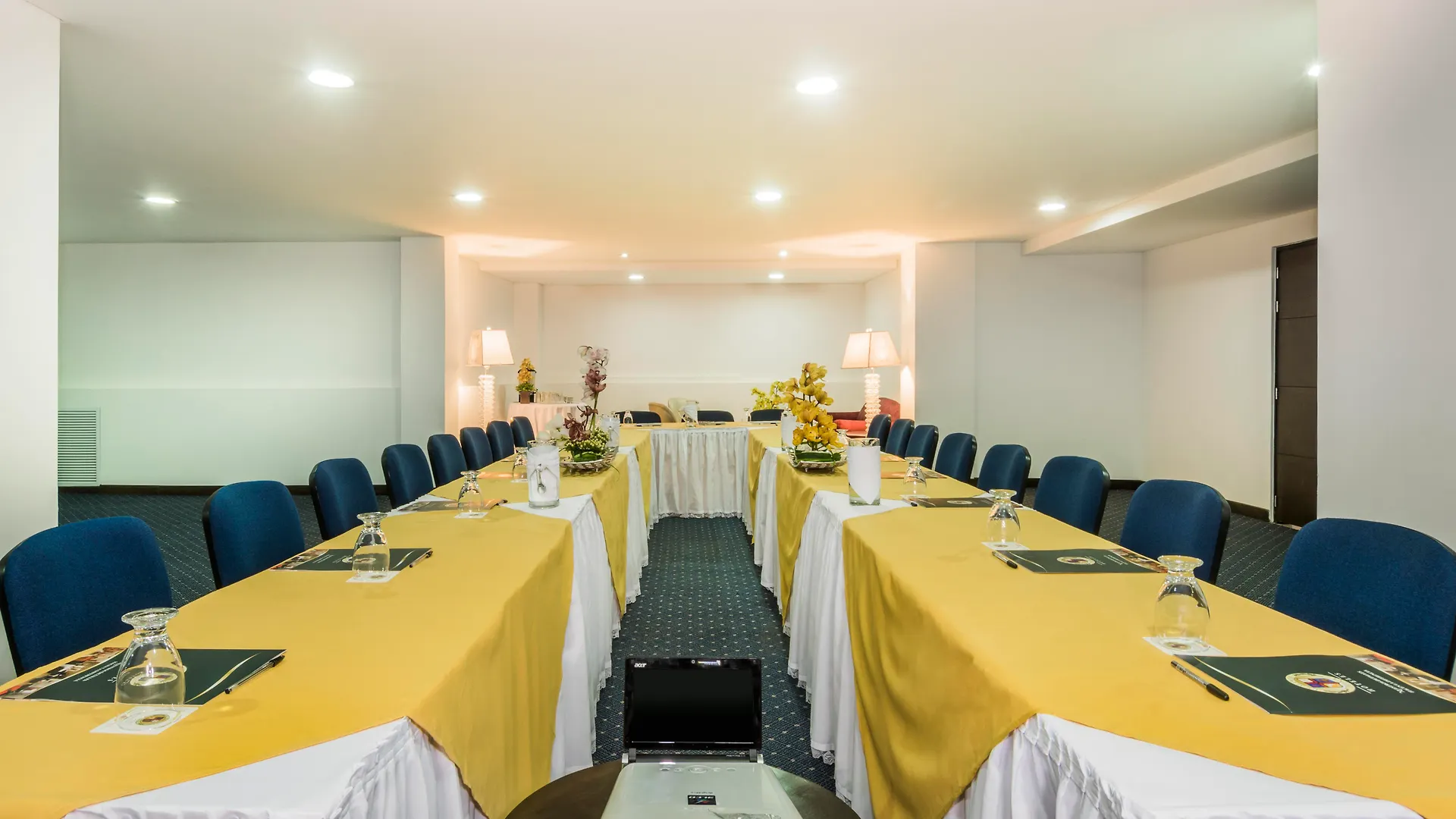 Hotel Egina Medellin