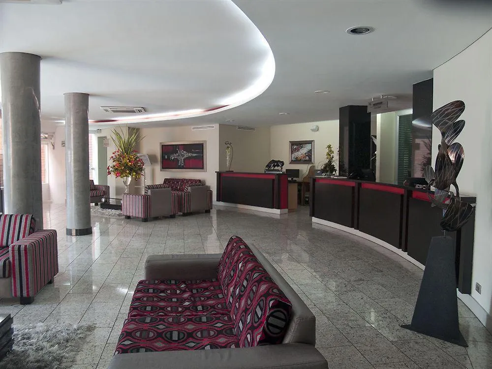 Hotel Egina Medellin 4*,