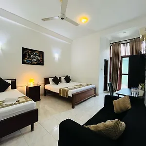 https://blue-bird.kandyhotelsnow.com